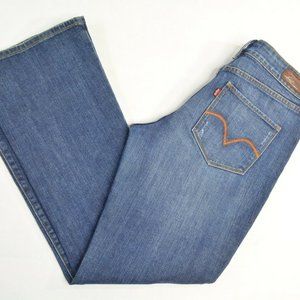 Levi's Size 10 Women BOLD CURVE Classic BOOTCUT Leg Denim MEDIUM Wash Blue Jeans